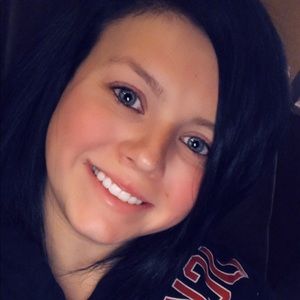 Meet your Posher, Tember